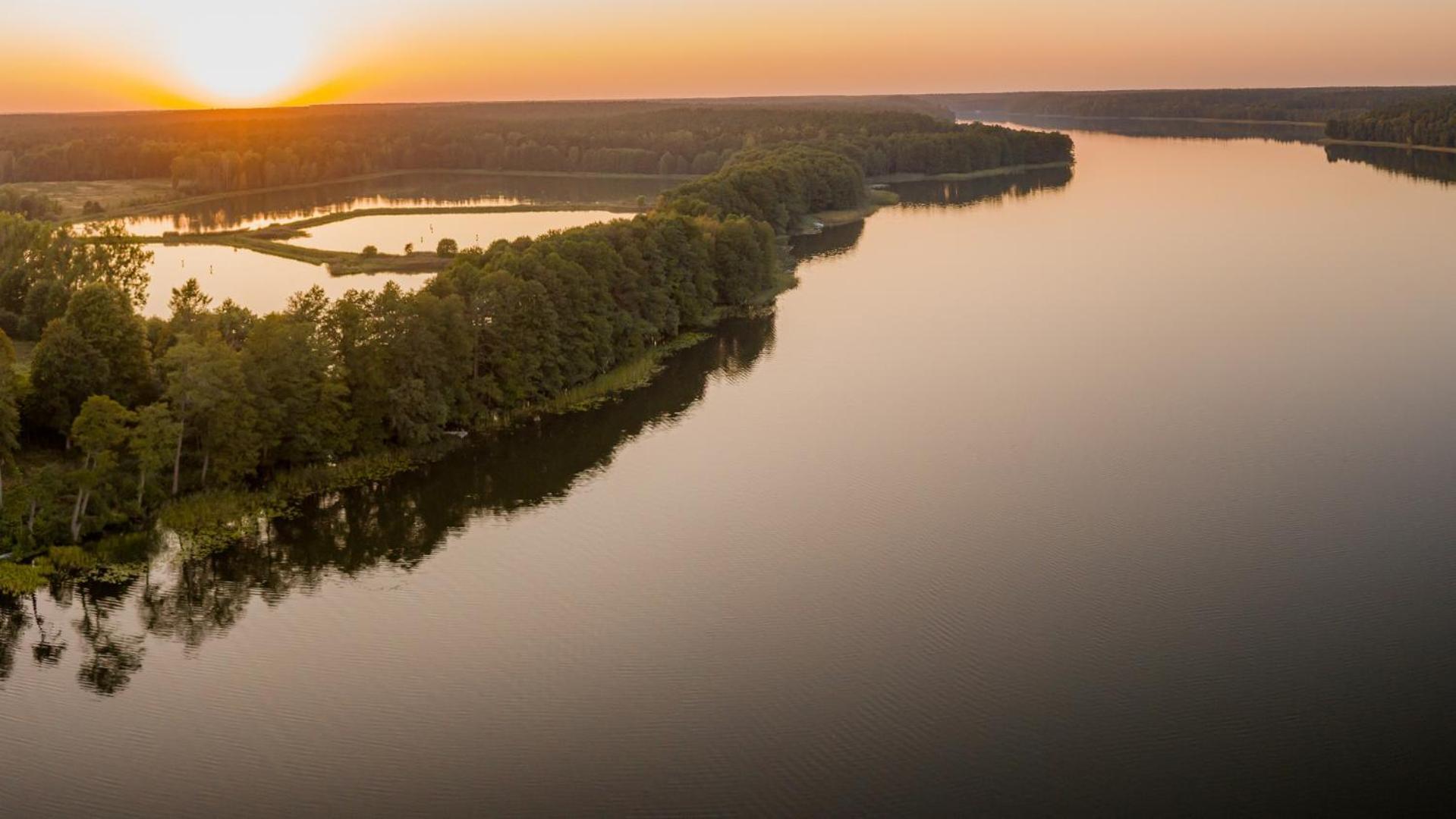 Natural Hotel - Ekologiczny Hotel z Plażą Na Wyspie Ostróda Zewnętrze zdjęcie