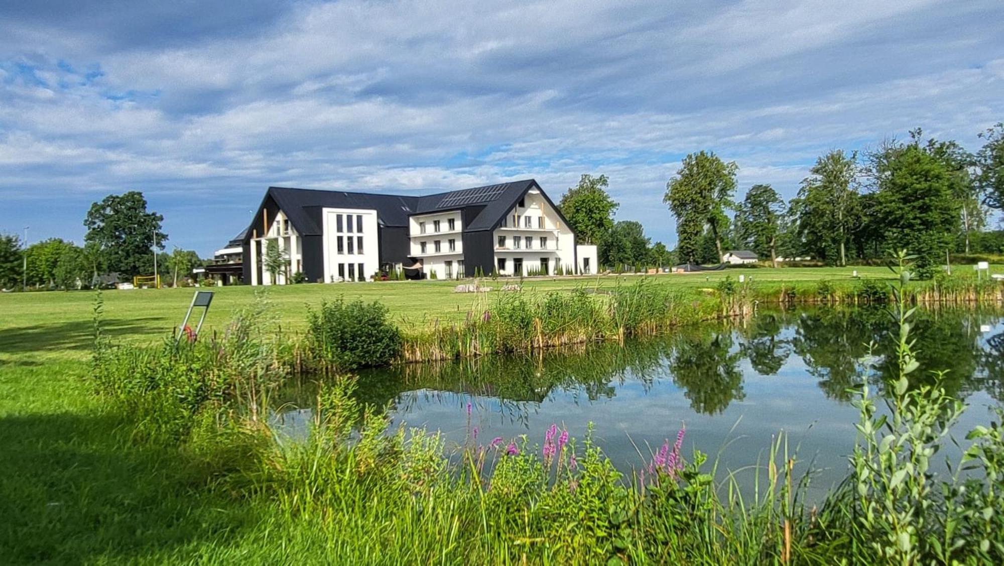 Natural Hotel - Ekologiczny Hotel z Plażą Na Wyspie Ostróda Zewnętrze zdjęcie