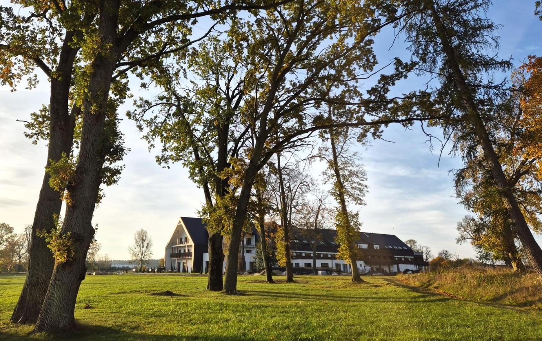 Natural Hotel - Ekologiczny Hotel z Plażą Na Wyspie Ostróda Zewnętrze zdjęcie