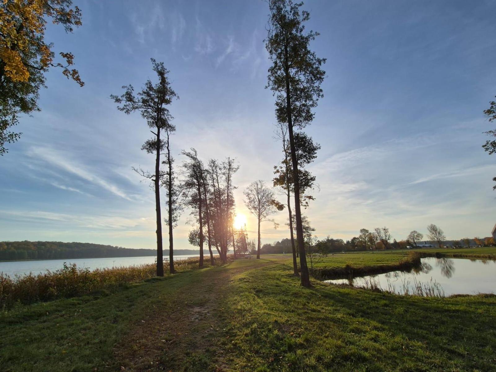 Natural Hotel - Ekologiczny Hotel z Plażą Na Wyspie Ostróda Zewnętrze zdjęcie